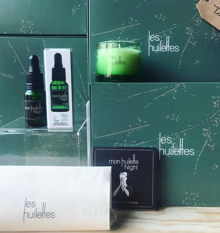 ALYSCAMPS INVITE LES HUILETTES DANS SA BOUTIQUE ARLÉSIENNE