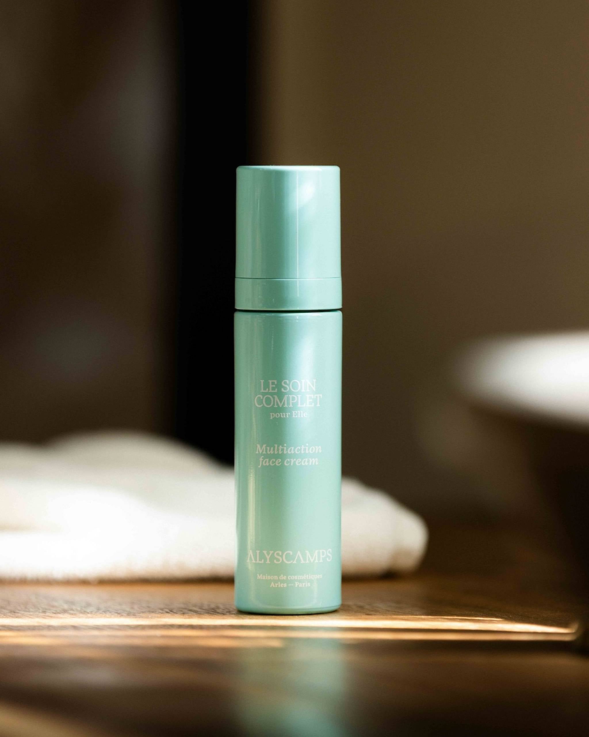 LE SOIN COMPLET pour Elle